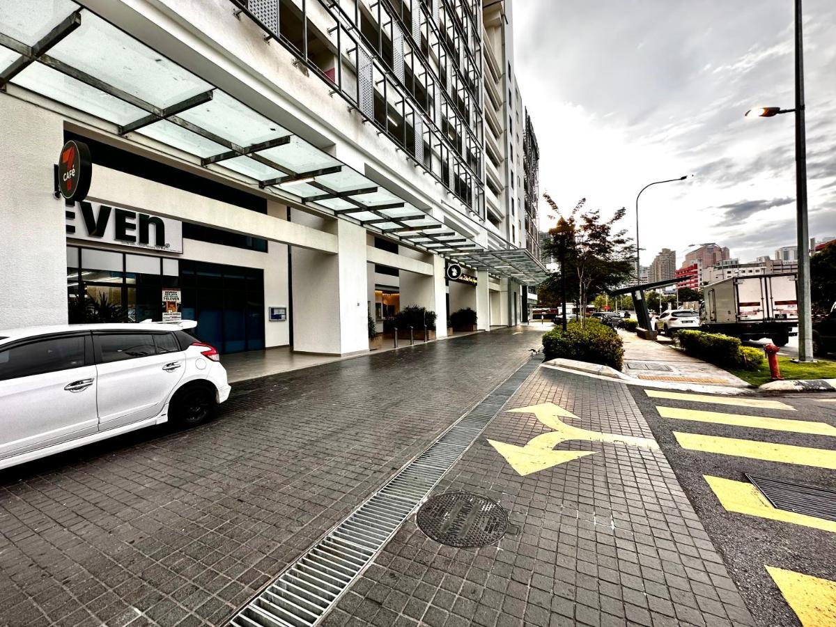 쿠알라룸푸르 The Luxe Colony Klcc By Infinitum 아파트 외부 사진