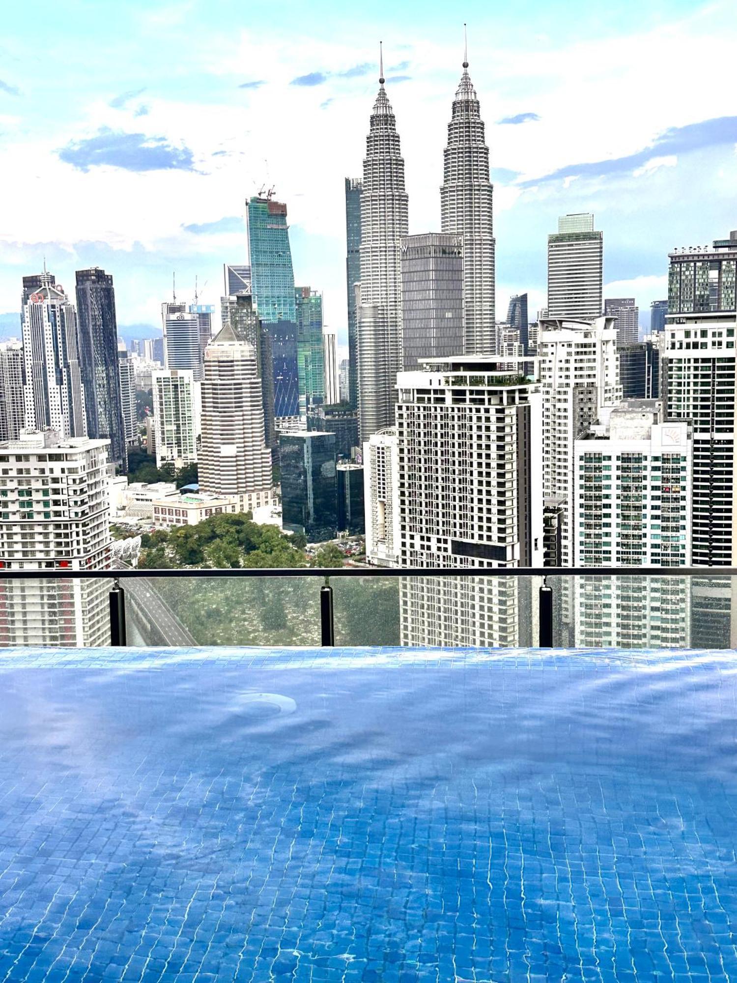 쿠알라룸푸르 The Luxe Colony Klcc By Infinitum 아파트 외부 사진