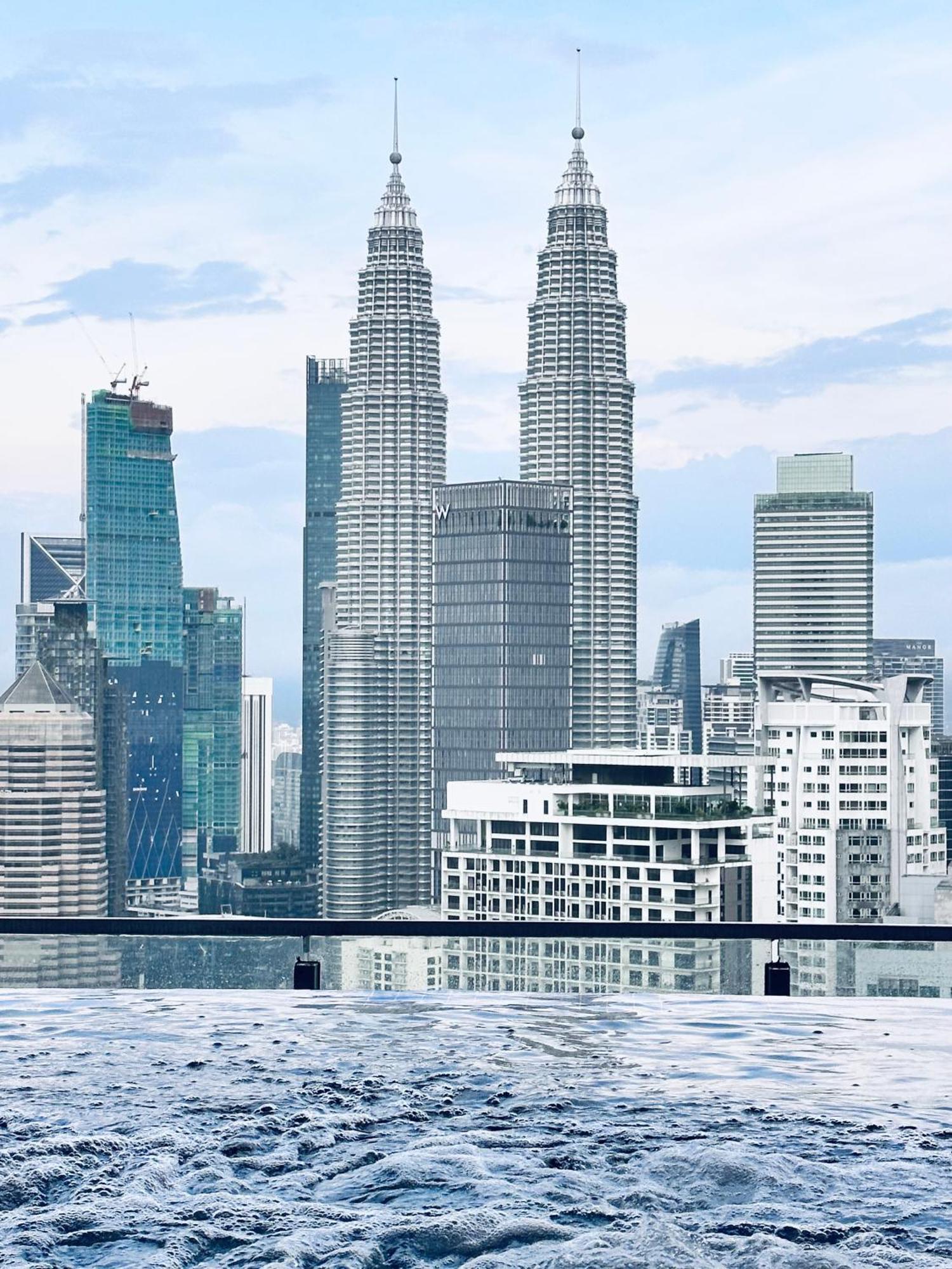 쿠알라룸푸르 The Luxe Colony Klcc By Infinitum 아파트 외부 사진